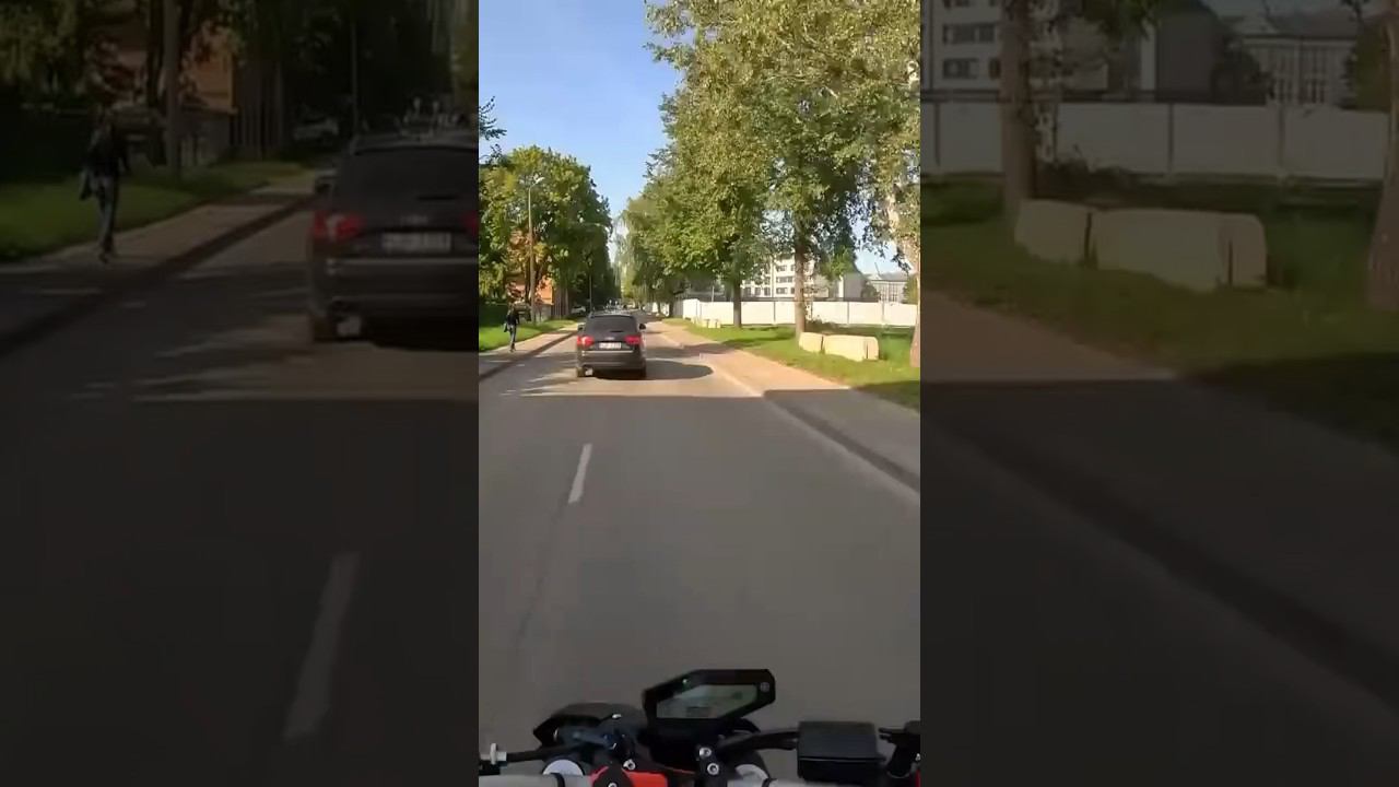 Ситуации на дороге #мото #пожилойнавал смотреть онлайн