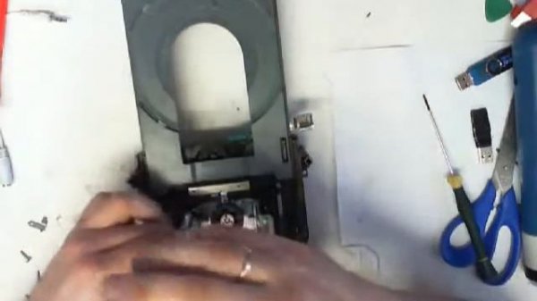 Замена лазерной головки Xbox 360 - http://xbox.spbrepair.ru/zamena_golovki_privoda