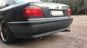 BMW E38 750 5.4 V12 Exhaust Sound