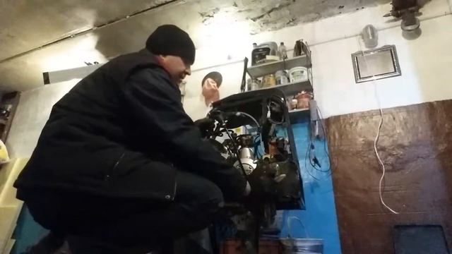 Снегоход Dingo t110 ручной запуск двигателя смотреть онлайн