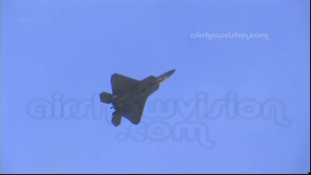 LOCKHEED MARTIN F-22a RAPTOR DEMO (airshowvision) смотреть онлайн