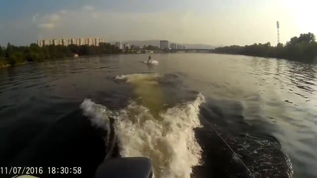 Катание на водных лыжах смотреть онлайн