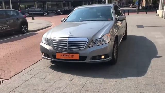 Mercedes E klasse Ramen getint van B styel met 20% Xpel folie Voor portieren 70% смотреть онлайн