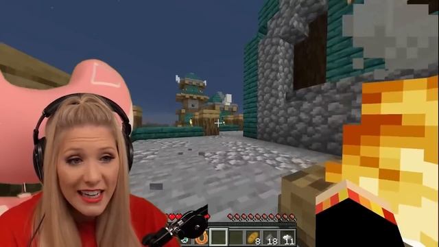 KIDNAPPED By EVIL MOBS in Minecraft смотреть онлайн