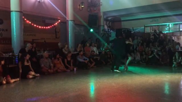 Gaston Torelli & Mariana Dragone 1! Performing on 12.11.2016. Www.thelondontangoboutique.com смотреть онлайн