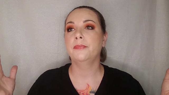 IPSY PLUS VS IPSY ULTIMATE UNBOXING смотреть онлайн