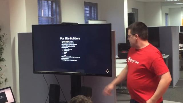 Drupal 8 - Oliver Davies - PHPSW: Lightning talks, April 2015 смотреть онлайн
