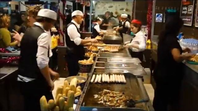 Ideal Home Show at Christmas - Londisland.com (RUS) смотреть онлайн