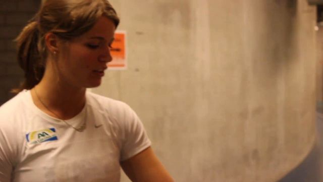 Dafne Schippers prolongeert NK titel 60 meter смотреть онлайн