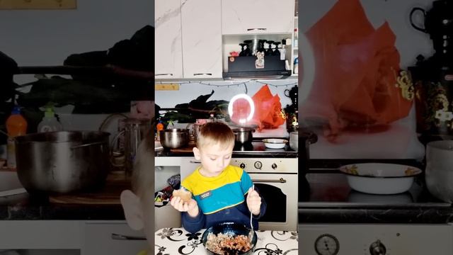 приятного аппетита нам и всем 😁😁 смотреть онлайн