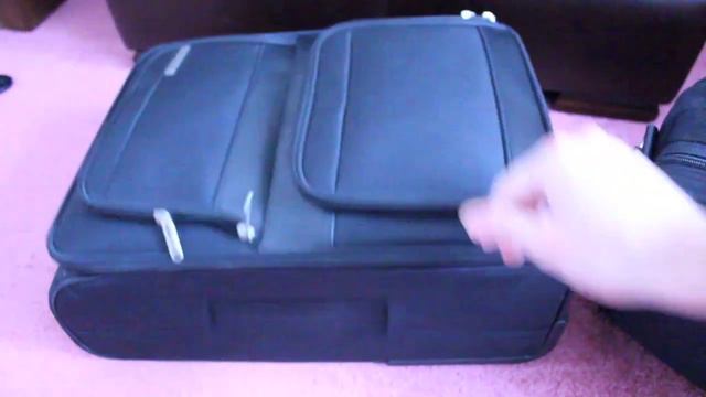 Channel Update + Whats in my Luggage смотреть онлайн