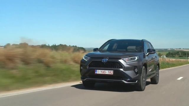 All New Toyota RAV4 Plug in Hybrid Design, Driving - 2022 смотреть онлайн