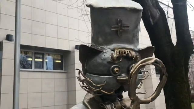 Minsk Belarus, район станции метро Тракторный завод, 22.02.2022 смотреть онлайн