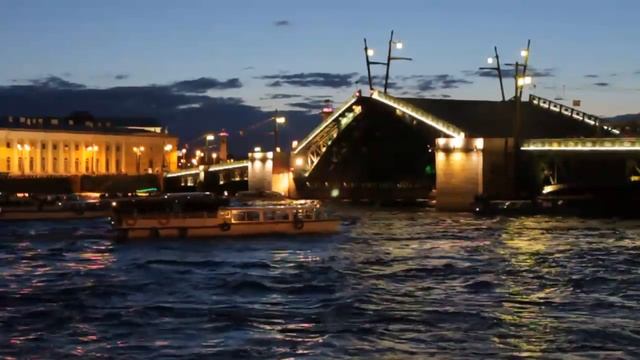 Развод Дворцового моста в Санкт Петербурге смотреть онлайн