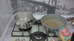 паста с кальмарами и грибами в сливочном чесночном соусе
