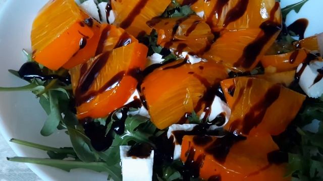 САЛАТ РУККОЛА И ХУРМА смотреть онлайн