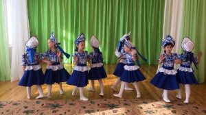 Песня «Я люблю тебя Россия».