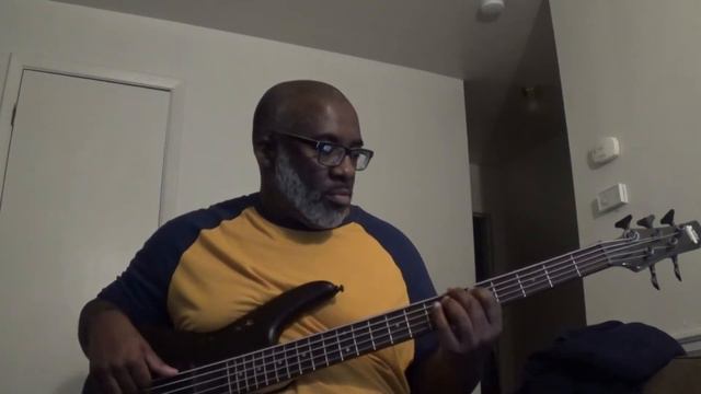 Snoop Dog-Doggy Dog World Bass Guitar Play Along смотреть онлайн