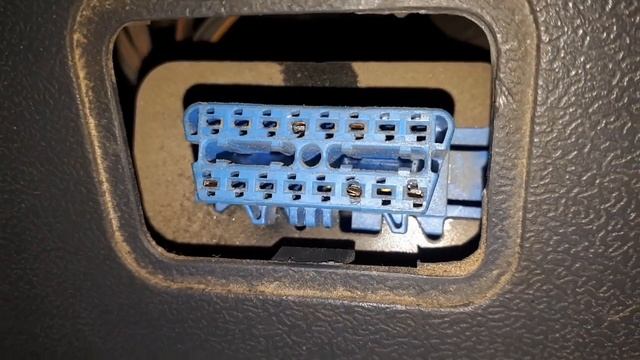 Зачем диагностический разъем OBD портить?