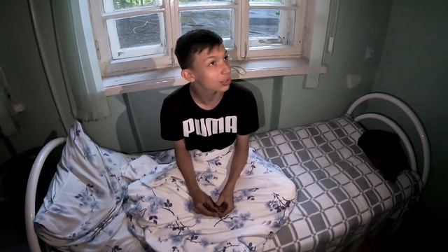 ПСИХУШКА - ДЕВУШКА ПСИХ РАССКАЗАЛА СВОЮ ИСТОРИЮ! САМЫЙ БУЙНЫЙ пациент смотреть онлайн