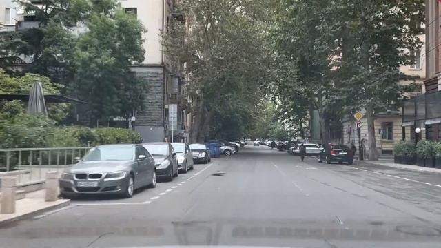 Тбилиси. Ваке. Утро в супермаркете «Агрохаб» и путешествие по району по просьбе зрителей. смотреть онлайн