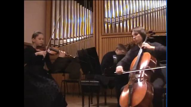 Людвиг ван Бетховен Трио с-moll 1 часть смотреть онлайн