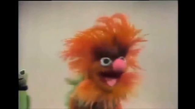 The fat cat sat on a hat; saw a rat on the matt without a bat; had a chat with a gnat that he pat.. смотреть онлайн