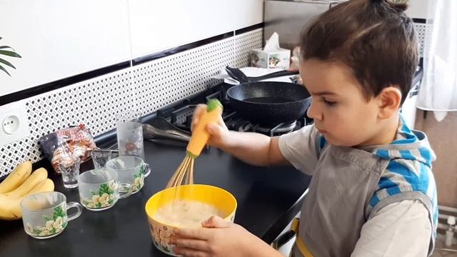 Нереально вкусные бананы в кляре!!! Такого вы точно не пробовали))) смотреть онлайн