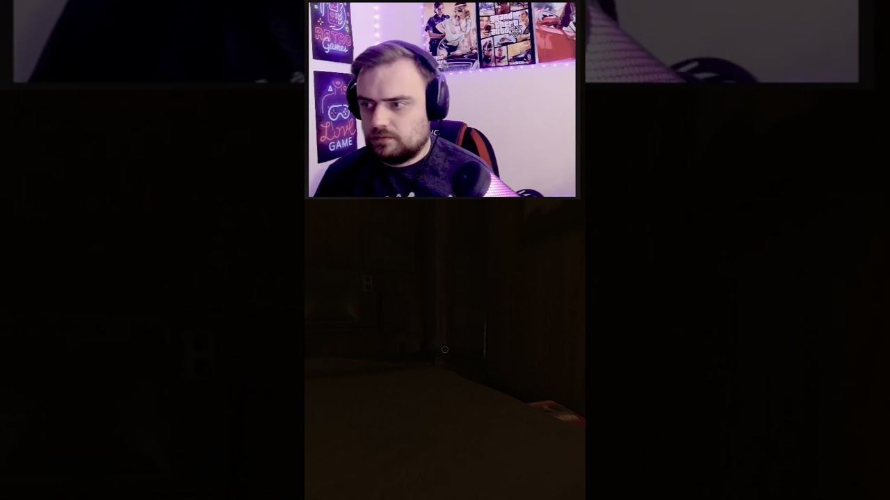 СТРАШНО, ВЫРУБАЙ #horrorshorts #shorts #scream смотреть онлайн