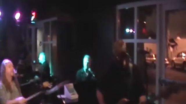 almonds gage (guitar) vs steve (harmonica) смотреть онлайн