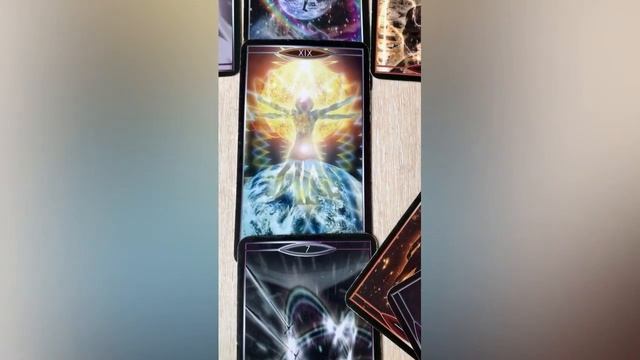 Почему Израиль Начал Бомбить Иран? Расклад Таро АНКХ «на коленке» сокращенный вариант. смотреть онлайн