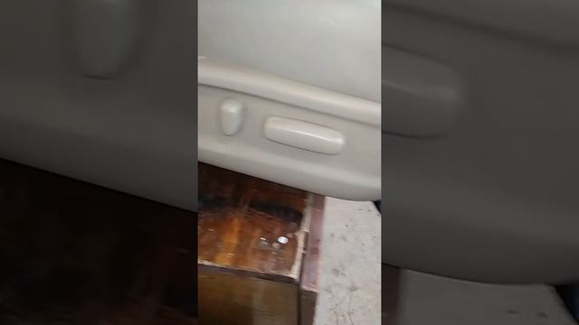 Как почистить кожаные сиденья авто самостоятельно(1) смотреть онлайн