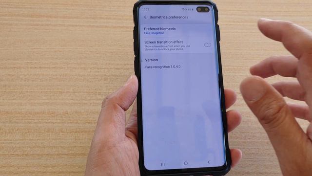 Galaxy S10 / S9: See Biometrics Lock Screen Transition Effect When On and Off смотреть онлайн