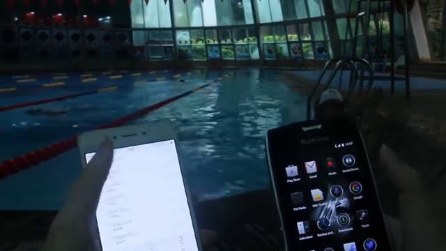 Blackview BV7000 Pro Unboxing under water! Waterproof Test смотреть онлайн