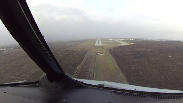 A320 Bird-Strike on Landing - Burgas Int'l Airport, Bulgaria. Cockpit View. смотреть онлайн