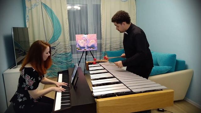 Клод Дебюсси - "Лунный свет" из "Бергамасской сюиты" (Debussy - Clair de Lune),Дмитрий и Дарья Машк смотреть онлайн