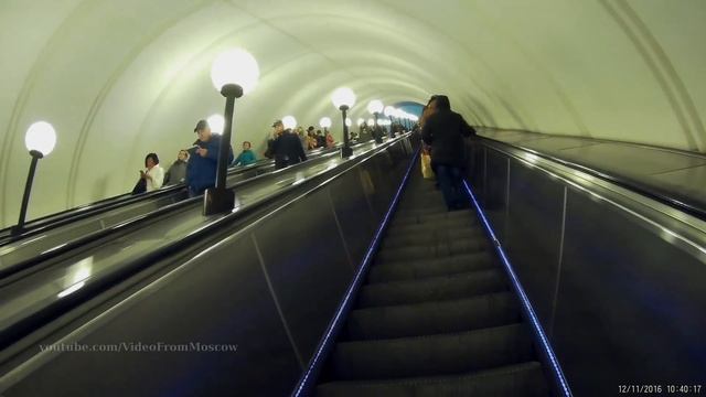 Станция метро ВДНХ - выход в город // 12.11.2016 смотреть онлайн