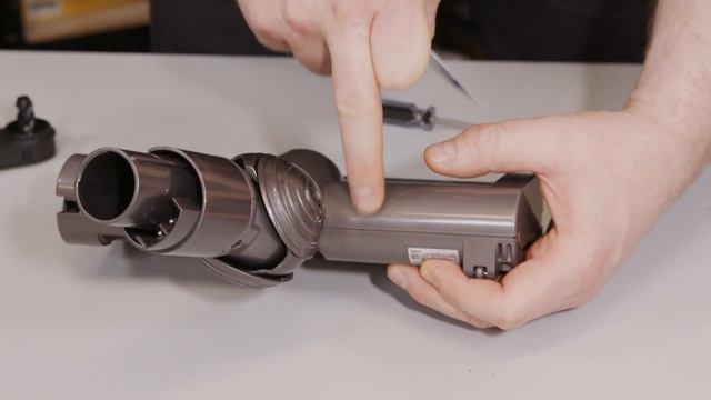 How to Replace the Drive Assembly in a Dyson Handheld Stick Vacuum смотреть онлайн
