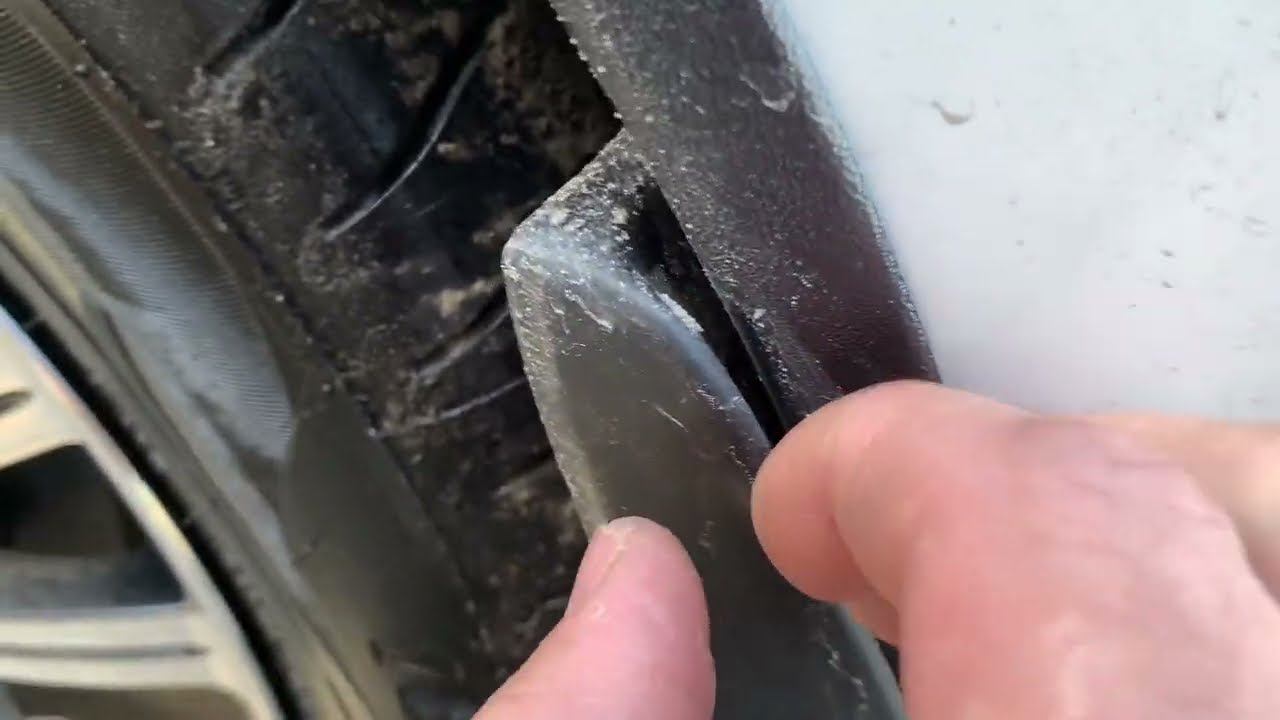 Разница заводских и альтернативных брызговиков и проблема с ABS накладками арок LADA Granta FL смотреть онлайн