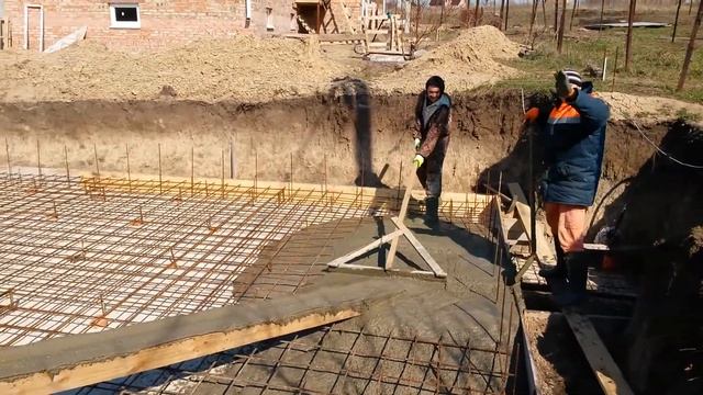 Как заливать бетонную плиту. смотреть онлайн