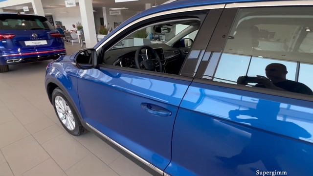 New Volkswagen T-ROC 2023 | Two colors EXTERIOR Comparison смотреть онлайн