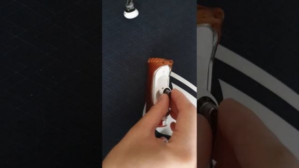 Отваливается правый наушник Nothing ear stick