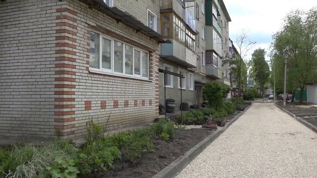Благоустройство дворовой территории дома № 98 а по улице Сызранской смотреть онлайн