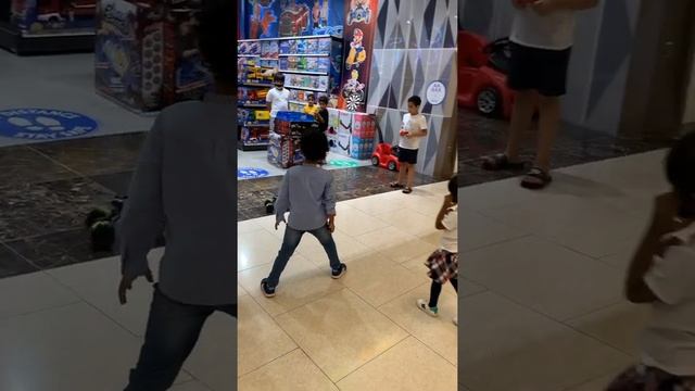 ABU DHABI ||MASDAR CITY MALL || KIDS SHOPPING смотреть онлайн