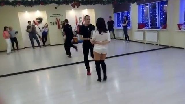 Bachata Энгельс DreamDance смотреть онлайн