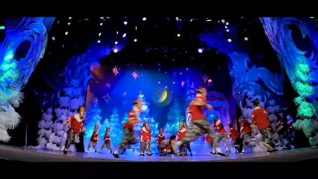 Коллектив «Миньоны» «Маугли» Центр танца "Парадокс" город Курган смотреть онлайн