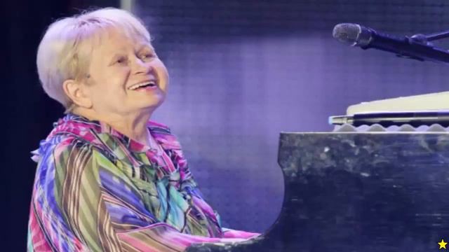 НЕ МОЖЕТ ПРИЙТИ В СЕБЯ Александра Пахмутова тяжело переживает уход мужа смотреть онлайн