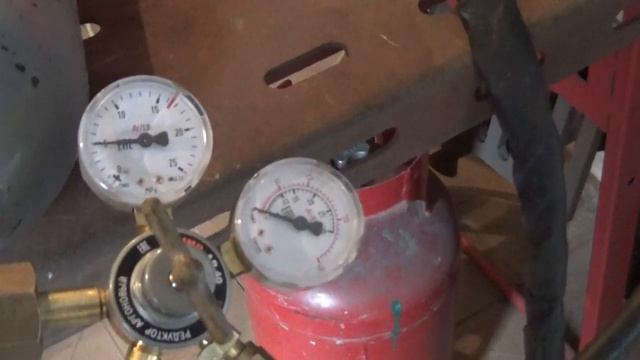 Какое должно быть давление аргона и как выставить.mp4 смотреть онлайн