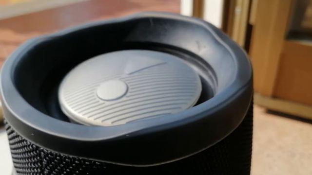 JBL Xtreme 2 BASS TEST смотреть онлайн