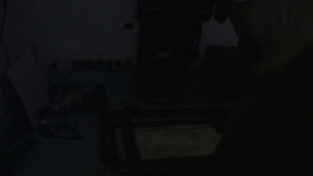 Darkroom Photography Techniques : How to Use a Photo Enlarger смотреть онлайн